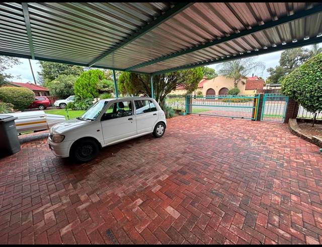 3 BEDROOM PROPERTY TO RENT IN ROOIHUISKRAAL